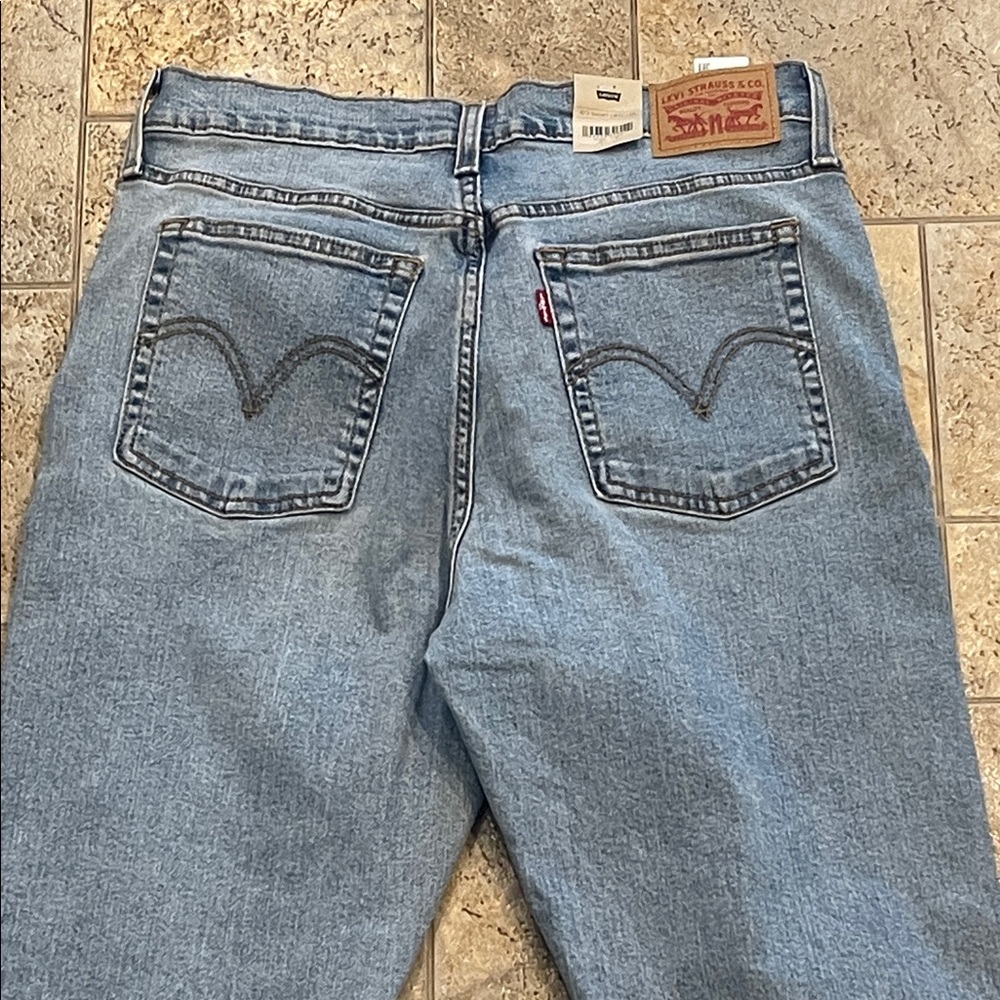 Levi's Men's Light Blue Straight Jeans 30W/28L - Picture 7 of 11